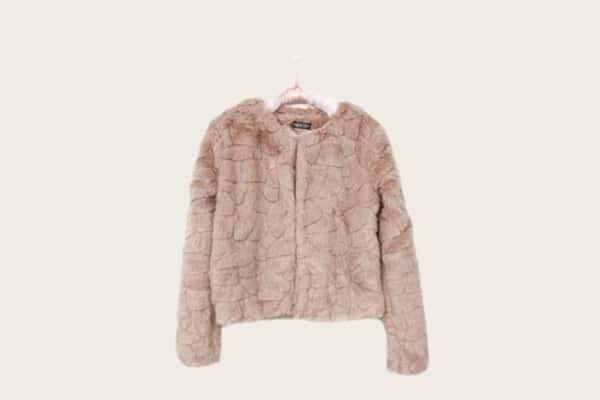 襄阳南漳县回收品牌衣服